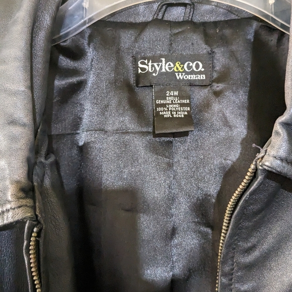 Leather Jacket - Picture 3 of 7